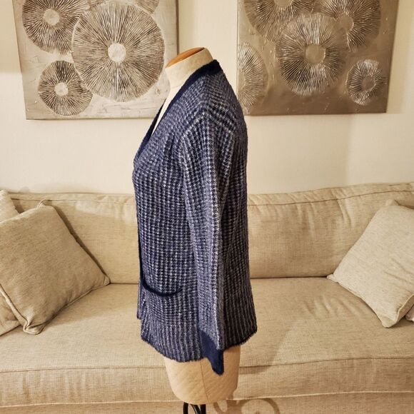 Court & Rowe Houndstooth Eyelash Knit Cardigan - Picture 6 of 12